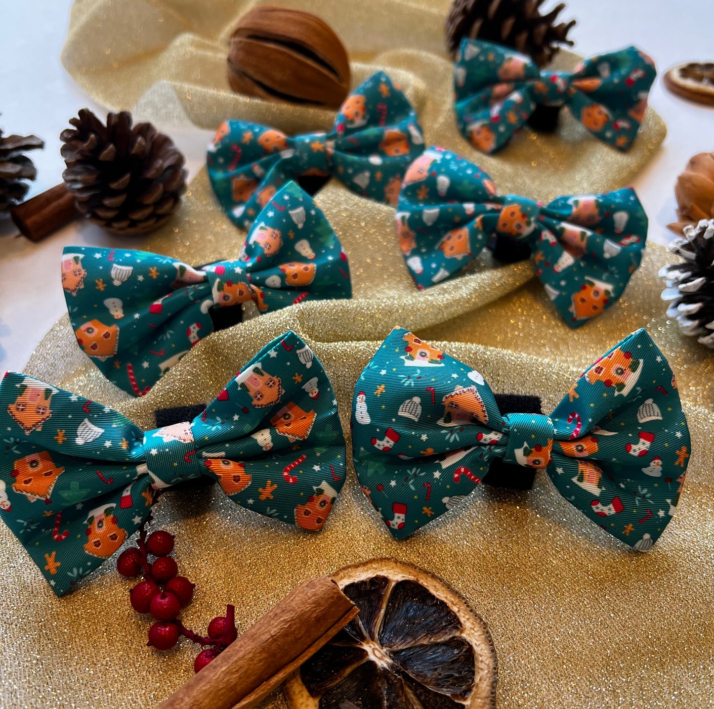 Ginger Bread Kisses and Christmas Wishes Bow Tie