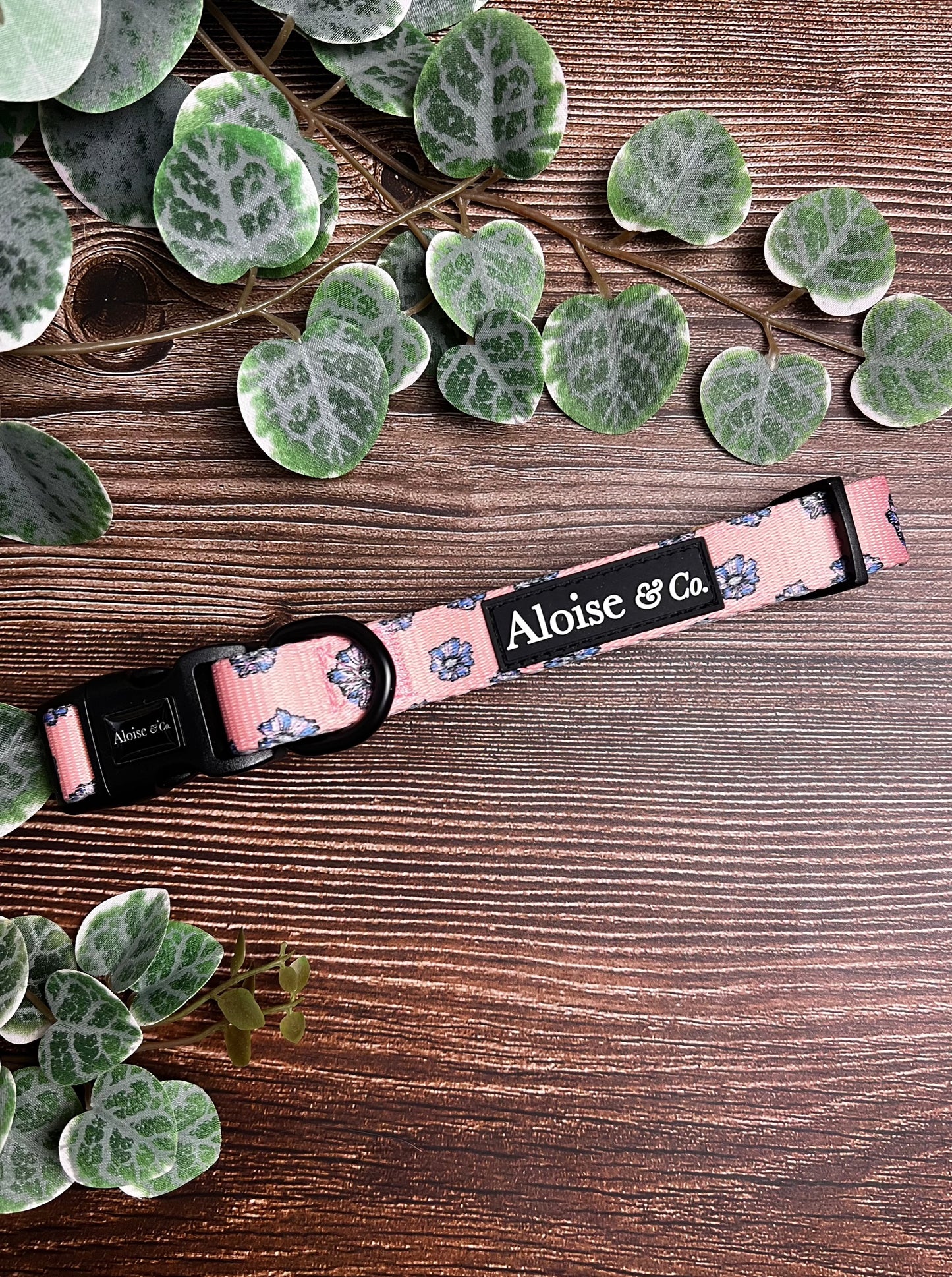 "Blossom" - Floral print dog collar