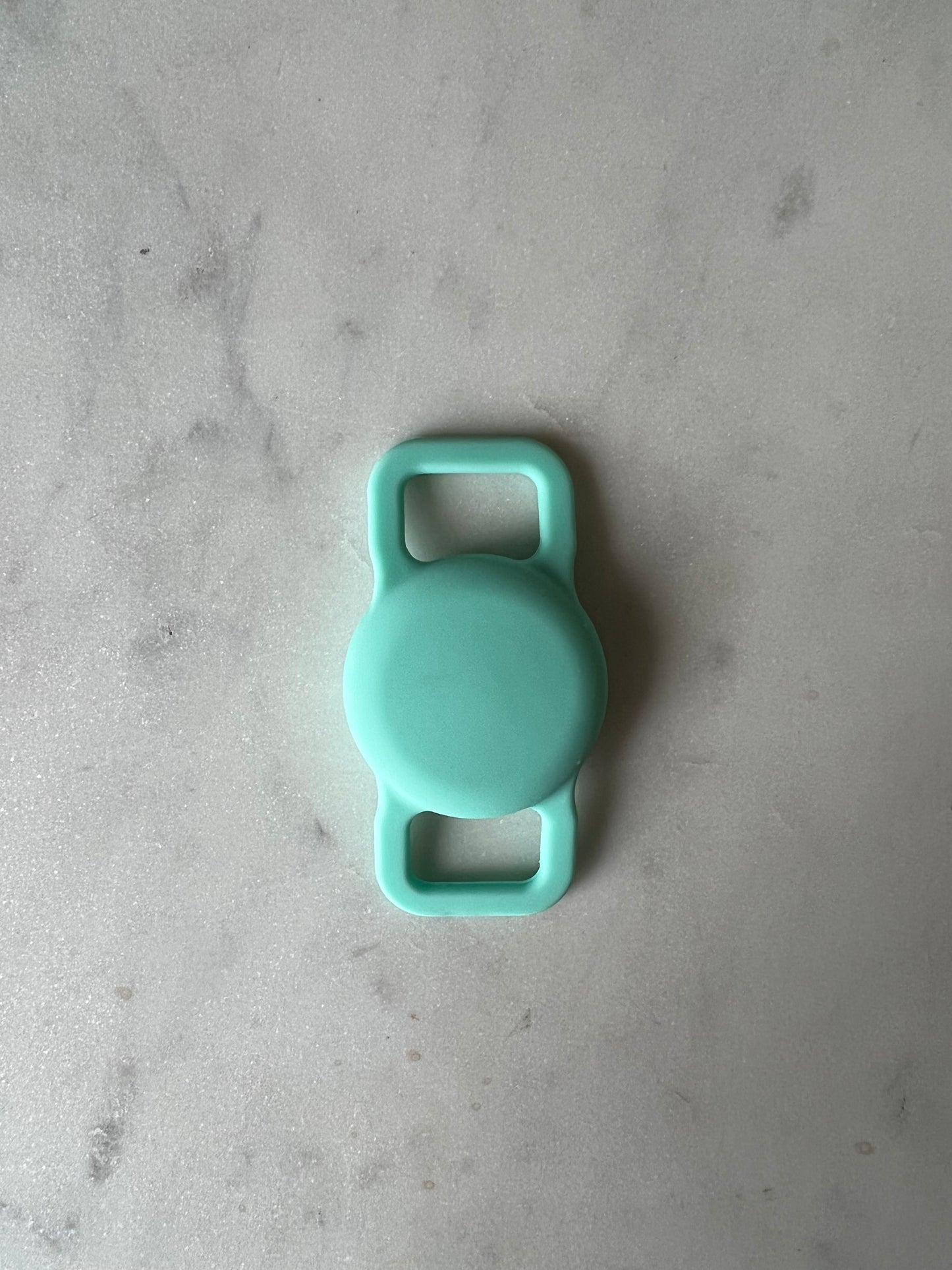 Mint - air tag holder